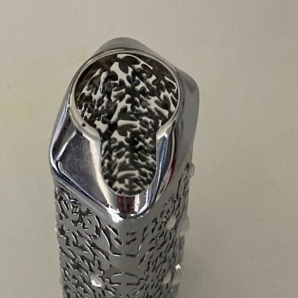 Bath & Body Works Soap Dispenser Holder Sleeve Snowflake Holiday Clear Gem Stone - Picture 6 of 6